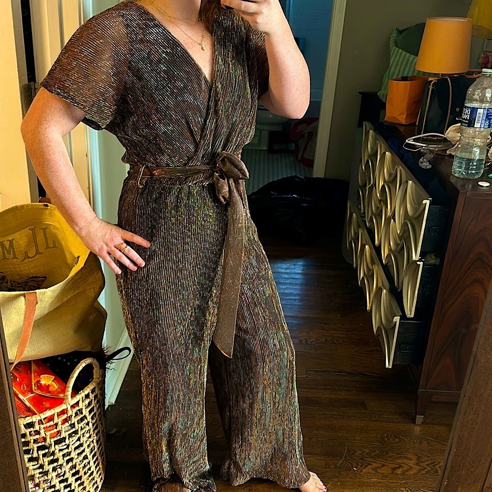 NWT Metallic Tie Waist Pant Romper